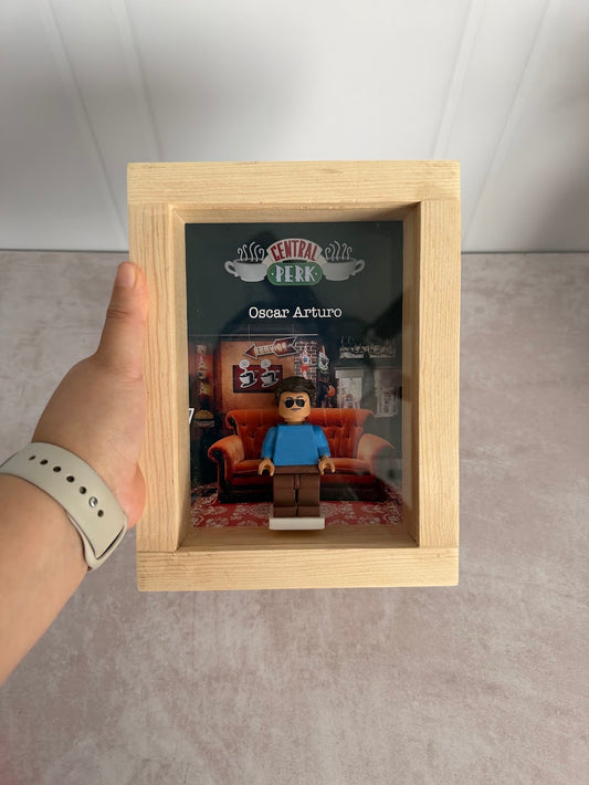 Marco de Madera Personalizado con 1 Figura Tipo LEGO®